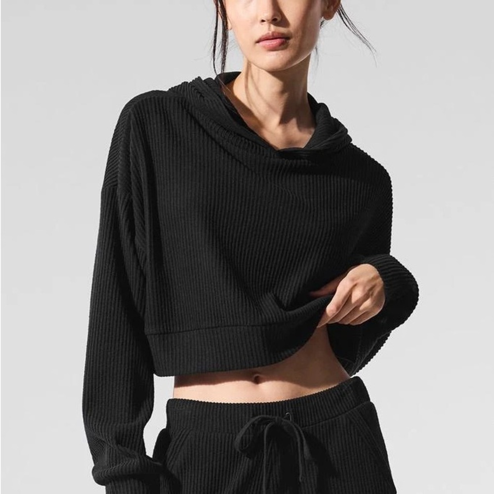 ALO Yoga Muse Hoodie - Size XS - Black